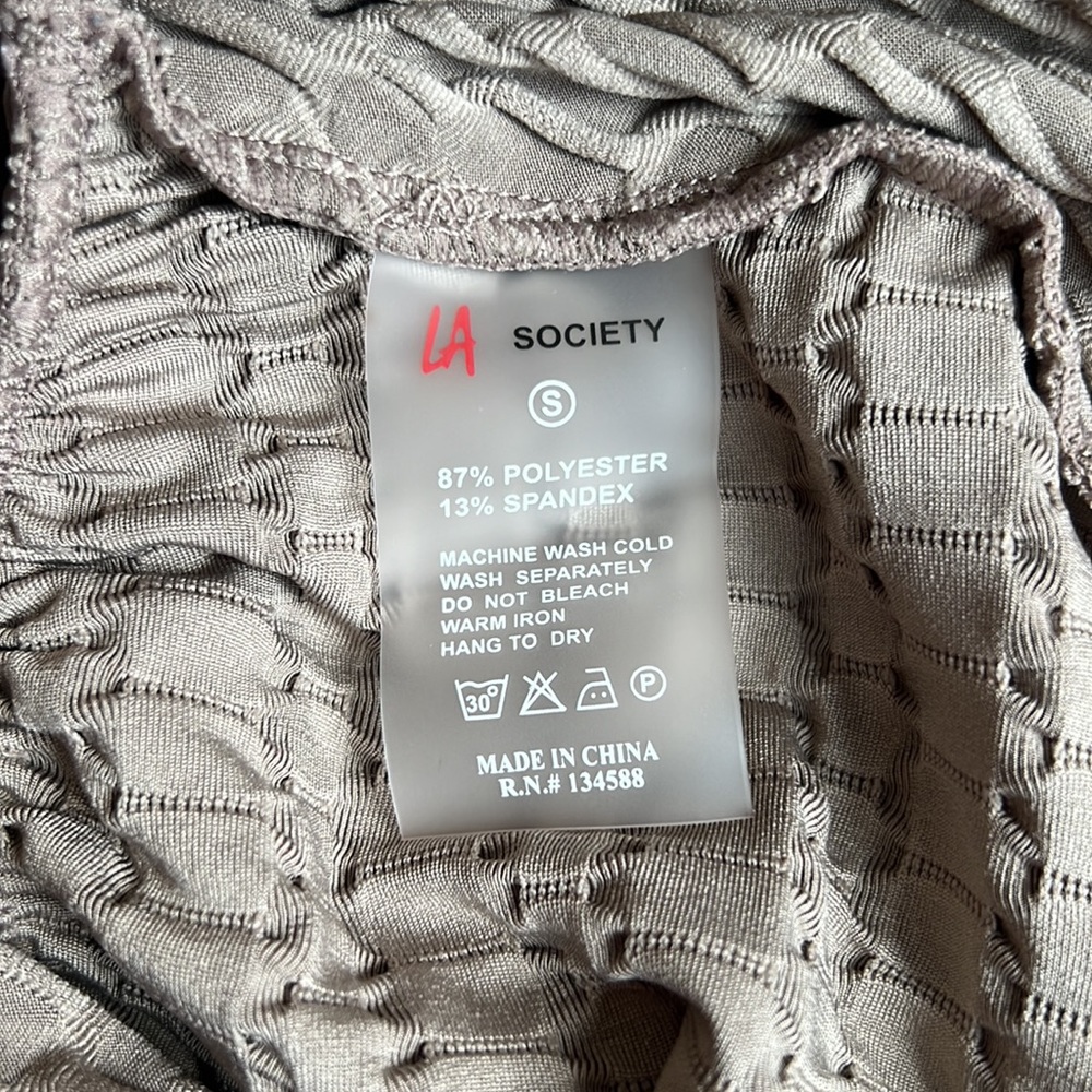 (NWOT) Tan TikTok Leggings - Picture 6 of 6